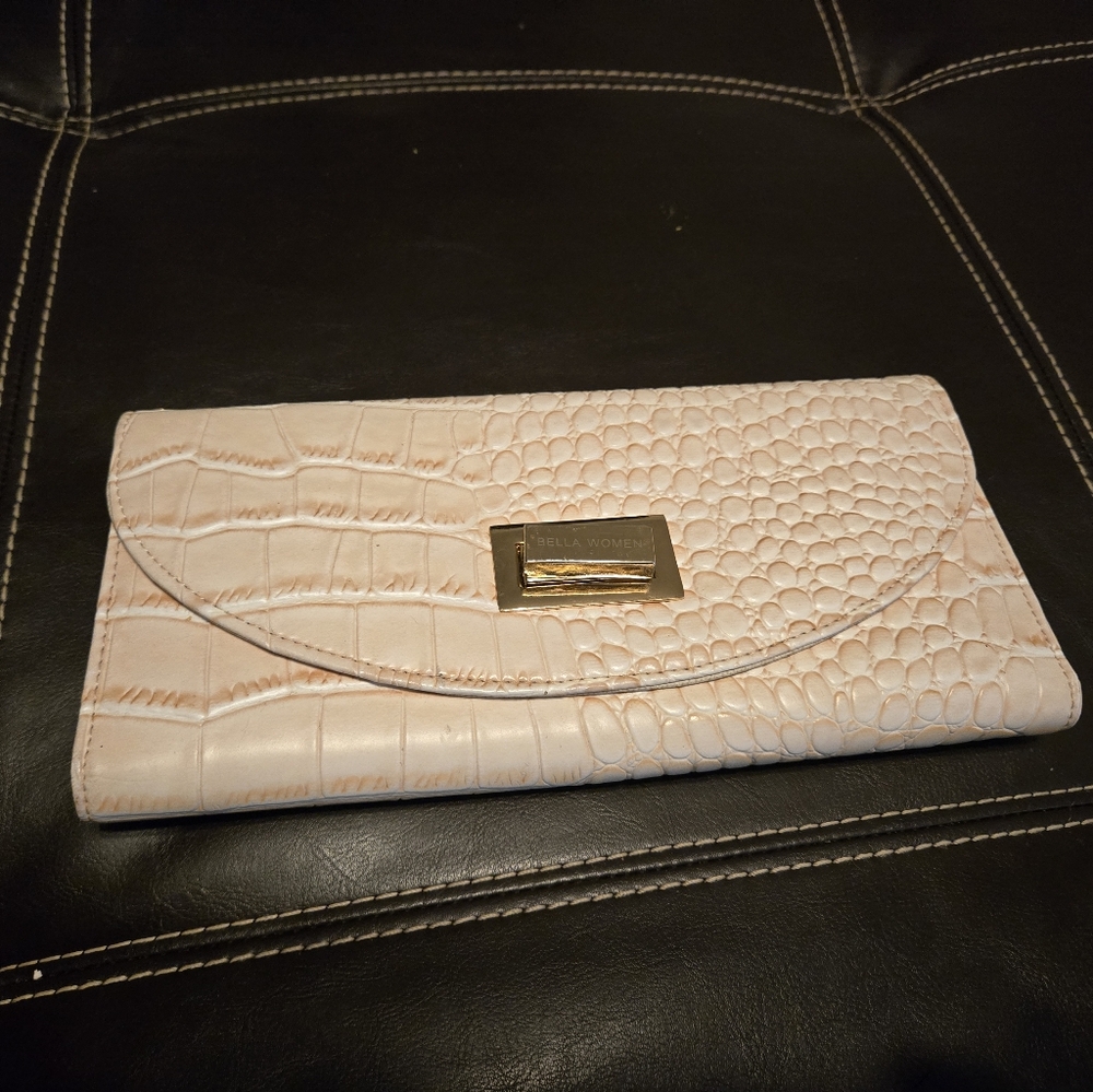 Leather Bella Women wallet